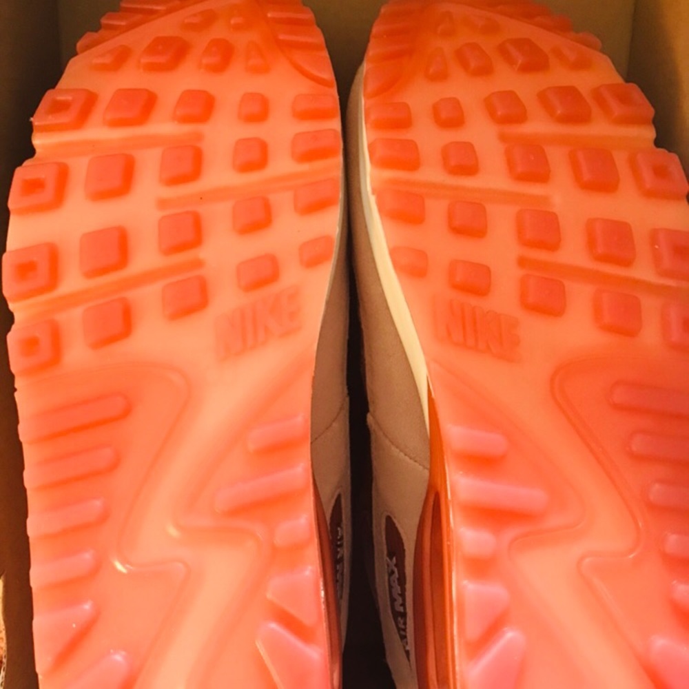 SOLD - Picture 4 of 5